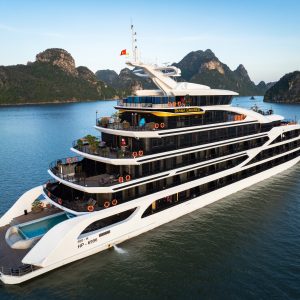 Du thuyền Diana Cruises
