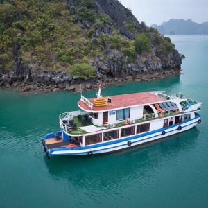 DU THUYỀN ROYAL LOTUS CRUISES
